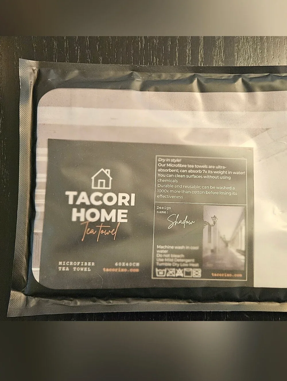 Tacori Home Black & White Microfibre Tea Towel